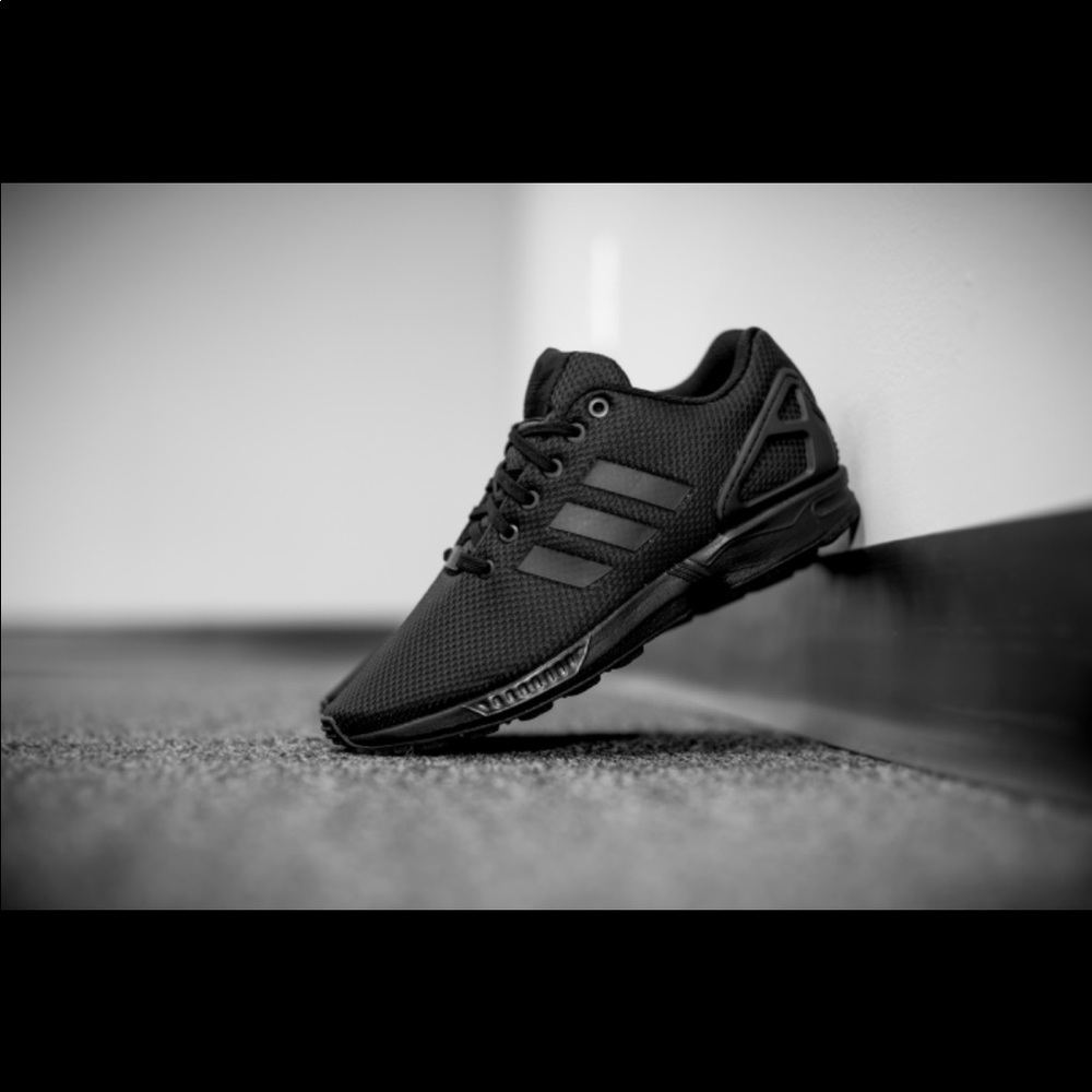 Adidas Flux all black women’s size 6